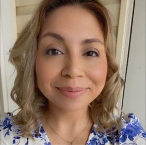 Meet your Posher, Christa